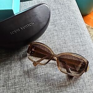 Louis Vuitton Sunglasses brown gold speckles